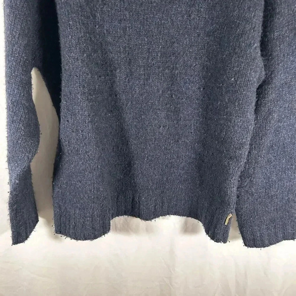 American Eagle Sweater Men Large Navy Blue Wool Blend Vneck Long Sleeve - Picture 3 of 8